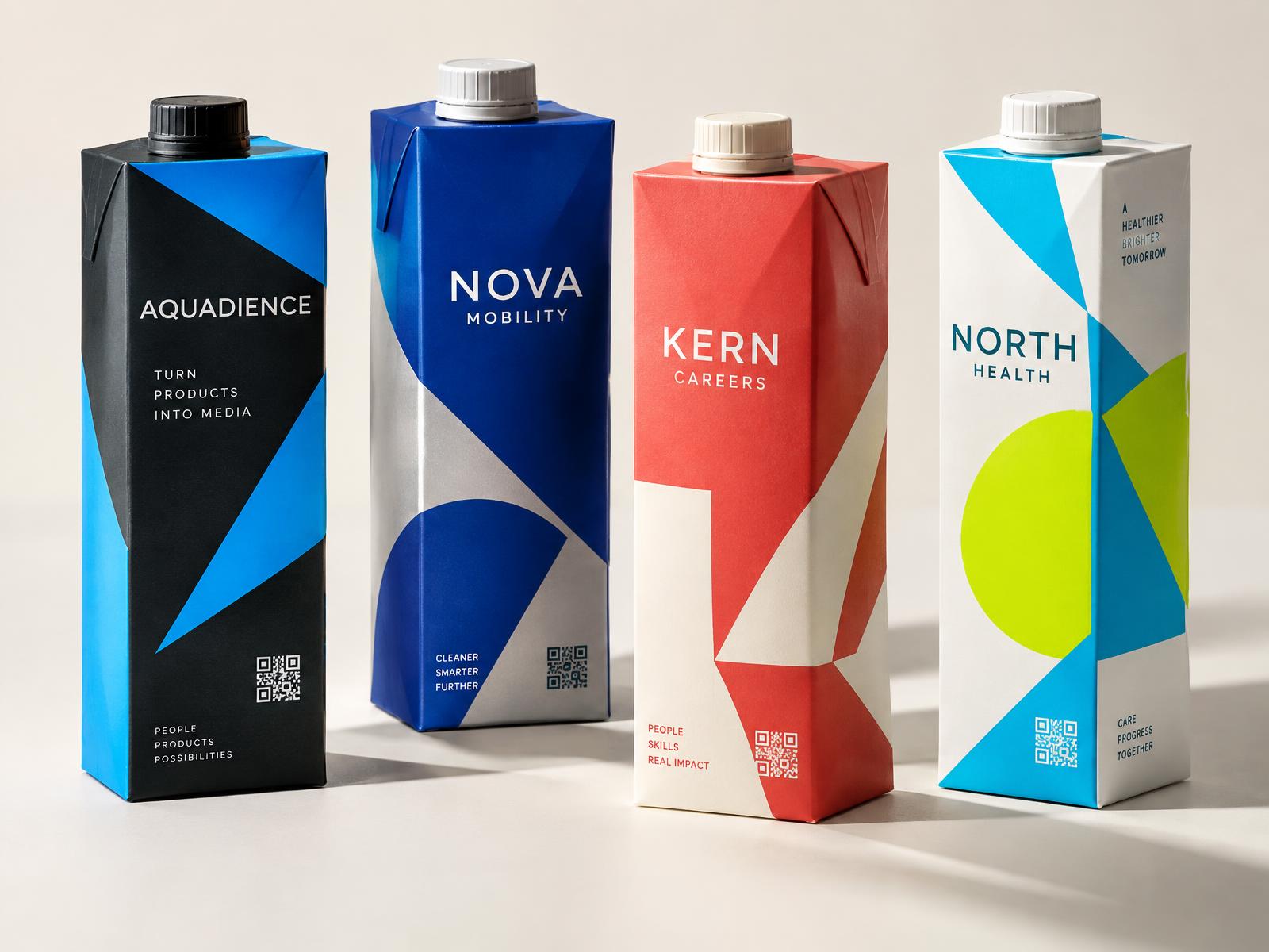 Vier individuell gestaltete AQUAREACH Kampagnenkartons